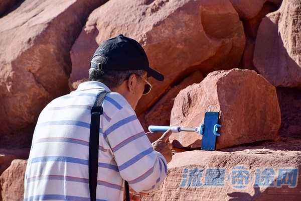 移动无限流量卡套餐（移动无限流量卡套餐多少钱）2